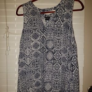 Torrid Graphic Print Tank